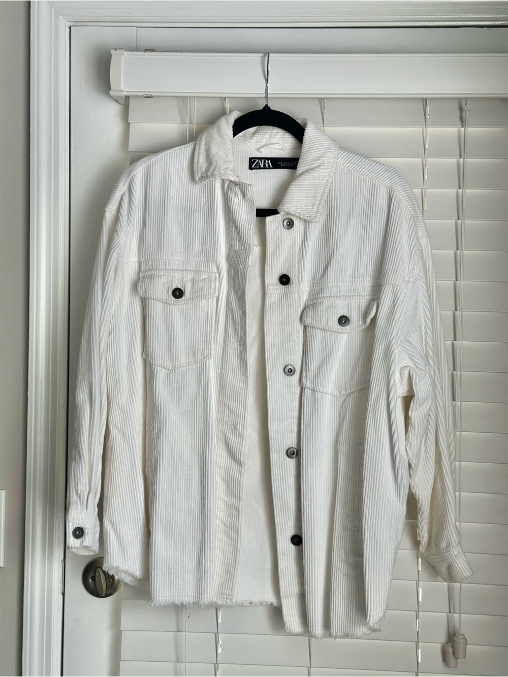 Zara Off-White Corduroy Button-Down Shirt Jacket